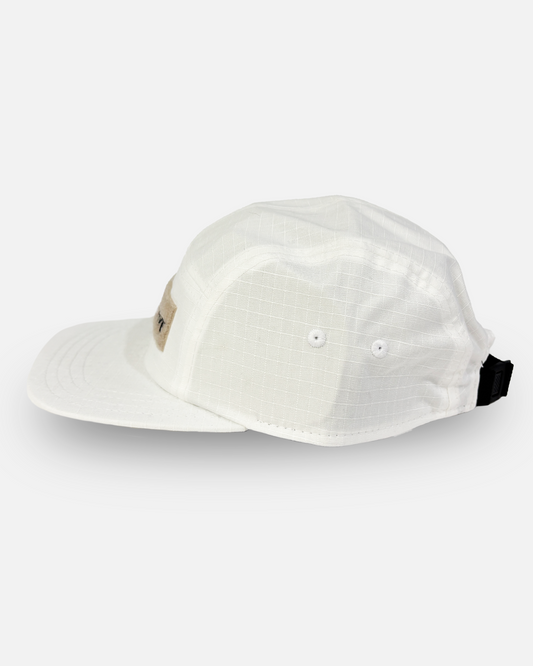 Hat type tree White