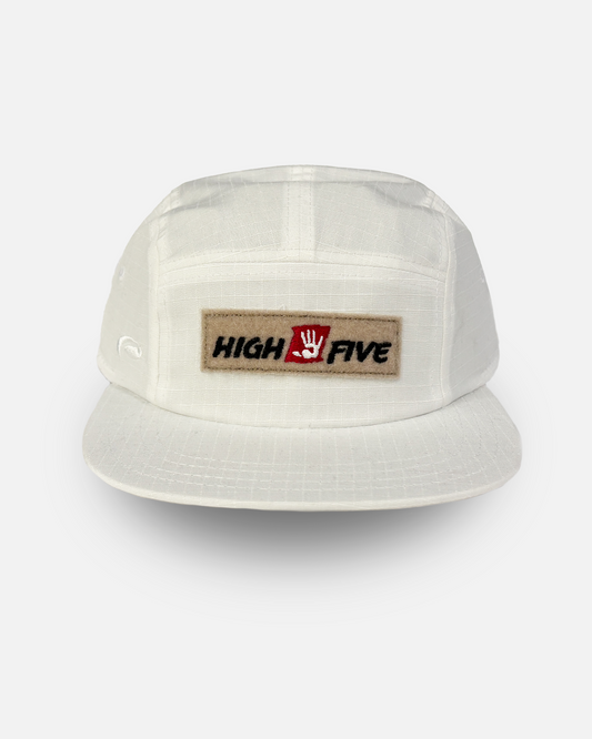 Hat type tree White