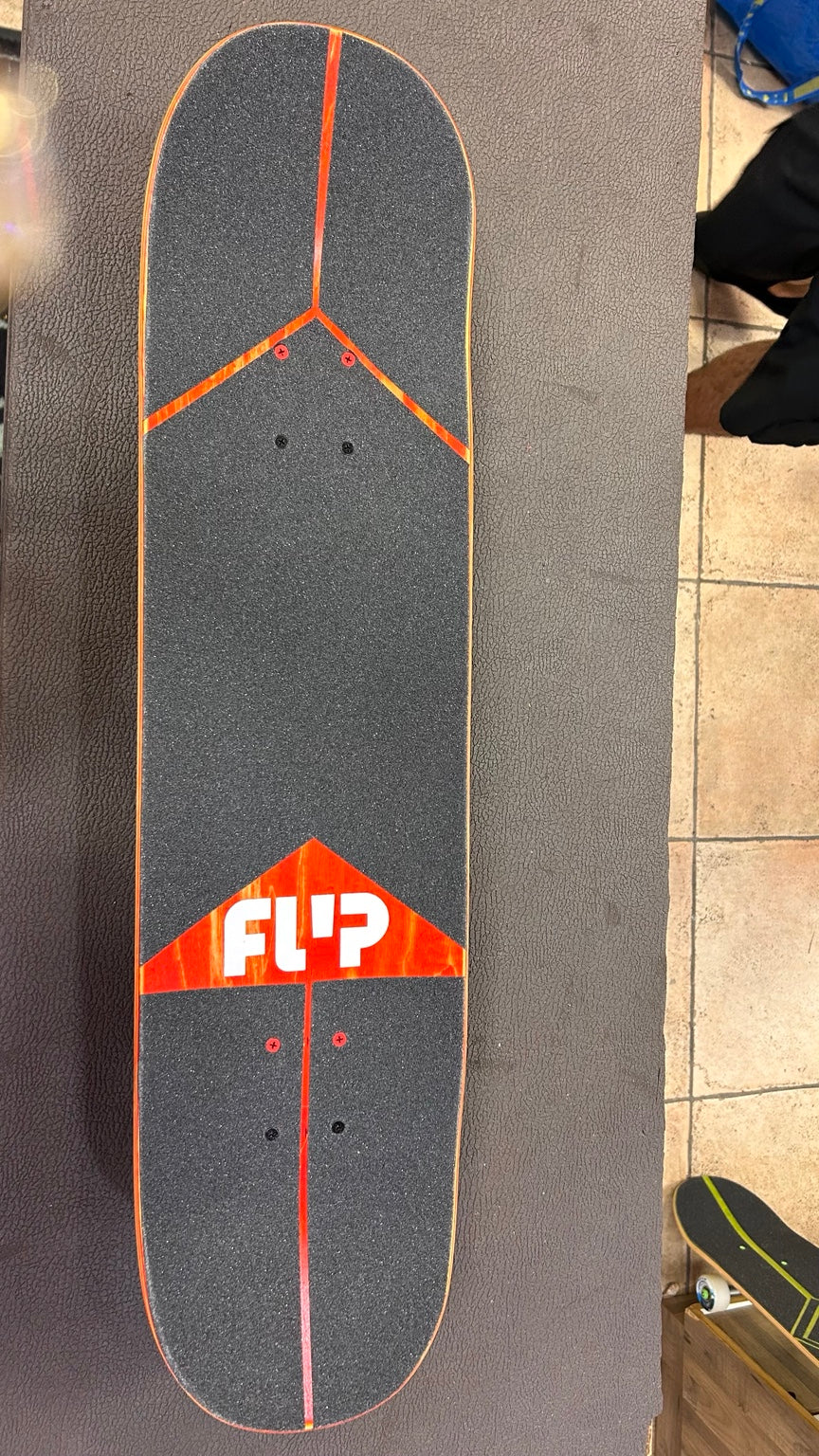 Flip complete skateboard handmade grip top
